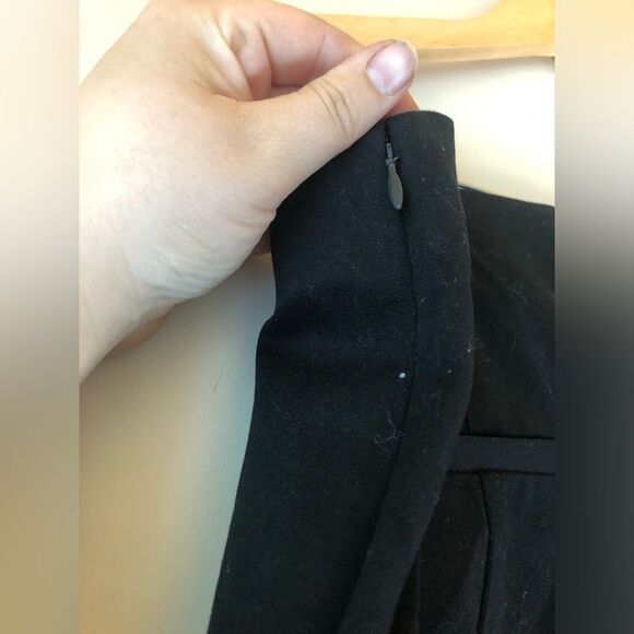 📳 A New Day | New Pants - Picture 3 of 4